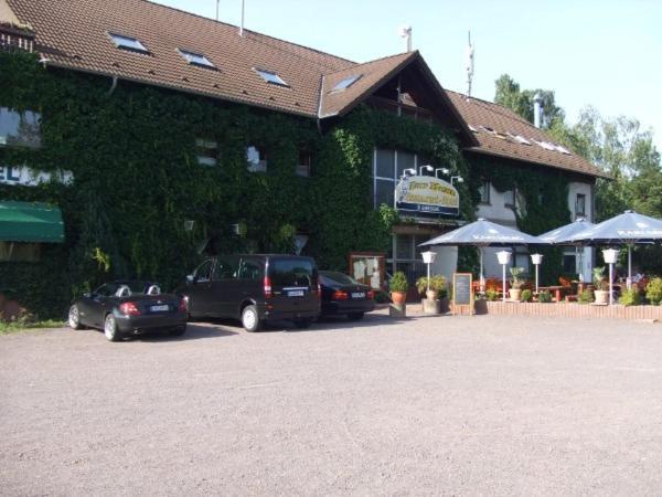 Hotel Restaurant Zur Hexe Überherrn Esterno foto